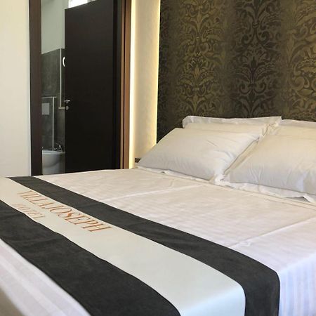Hotel Villa Joseph Marotta Exteriör bild